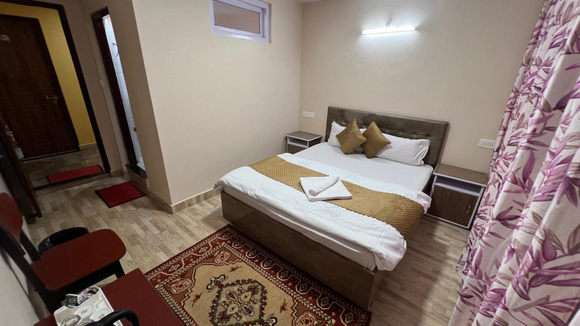 Hotel Hill Top دارجيلنغ المظهر الخارجي الصورة