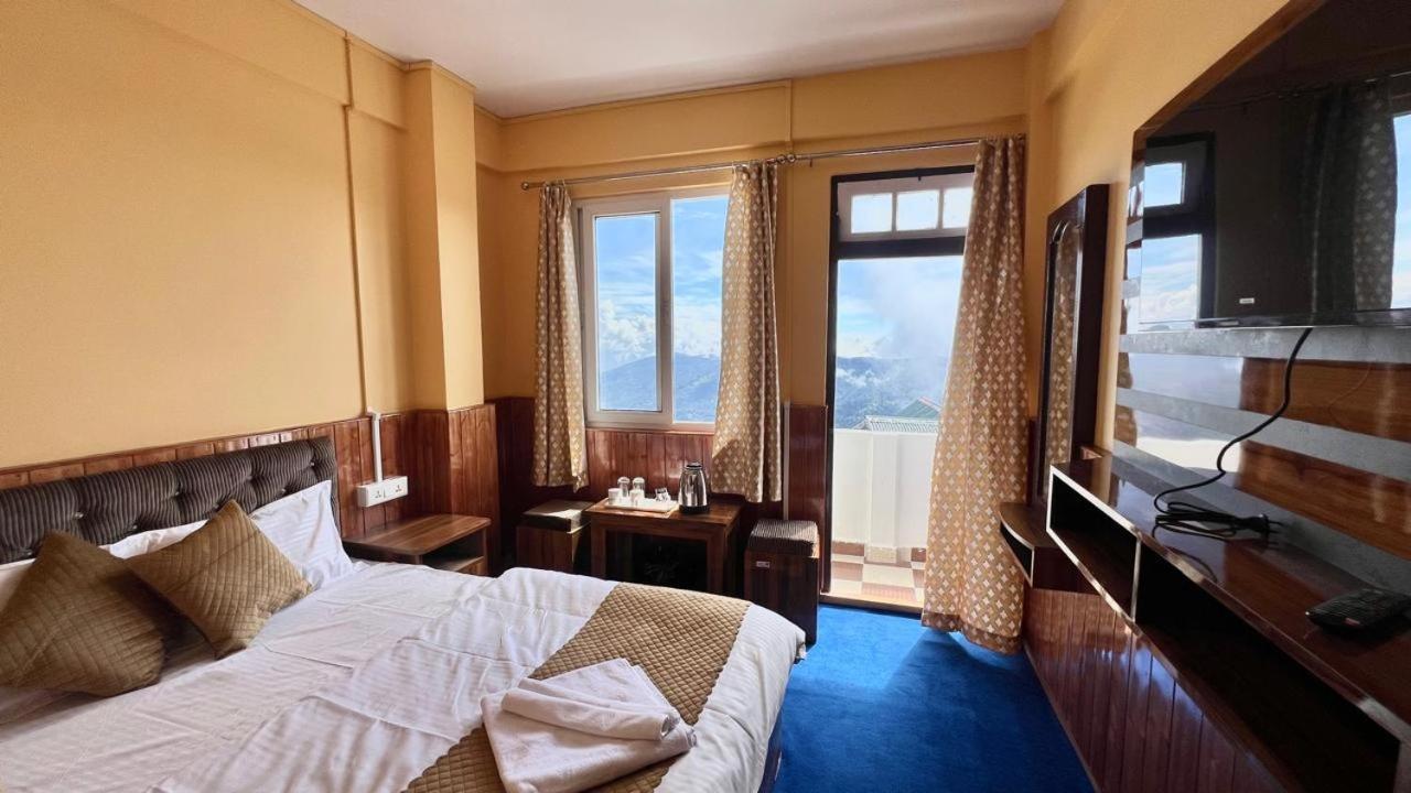 Hotel Hill Top دارجيلنغ المظهر الخارجي الصورة
